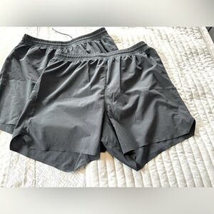 2 All In Motion Running shorts Black medium